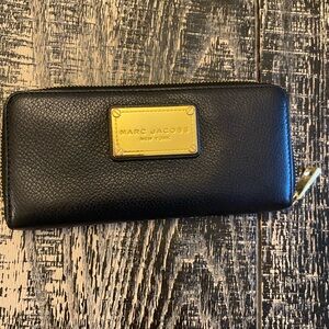 Marc Jacobs Black Leather Wallet